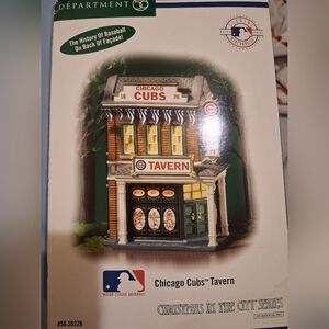 Department 56 Chicago Cubs Tavern Porcelain Building - Green & Brown